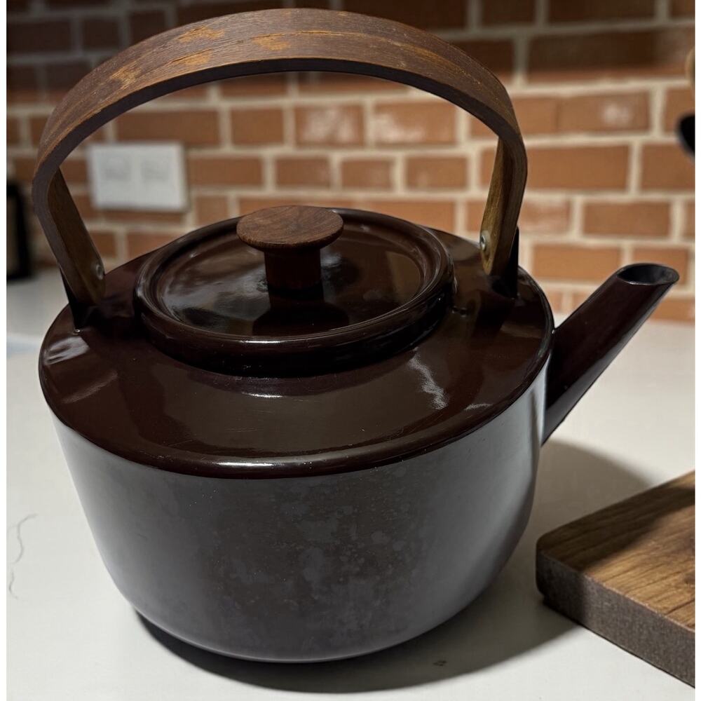 Vintage Copco Brown Enamel Tea Kettle #117 Spain MCM Wood Handle 2 Qt